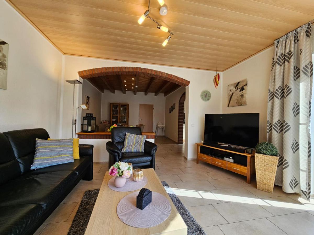 Ferienhaus Merlin Norden Exterior photo